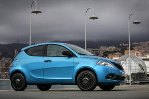Lancia Ypsilon Hybrid EcoChic Maryne 2020 года 